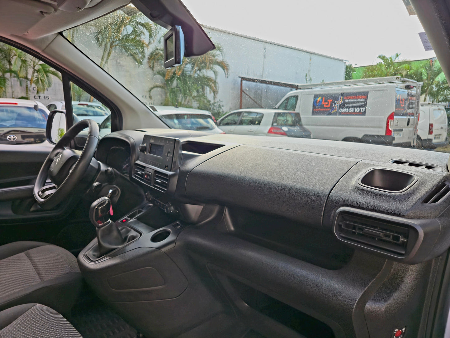 Citroen Berlingo HDI 75CV 3 Places 2021