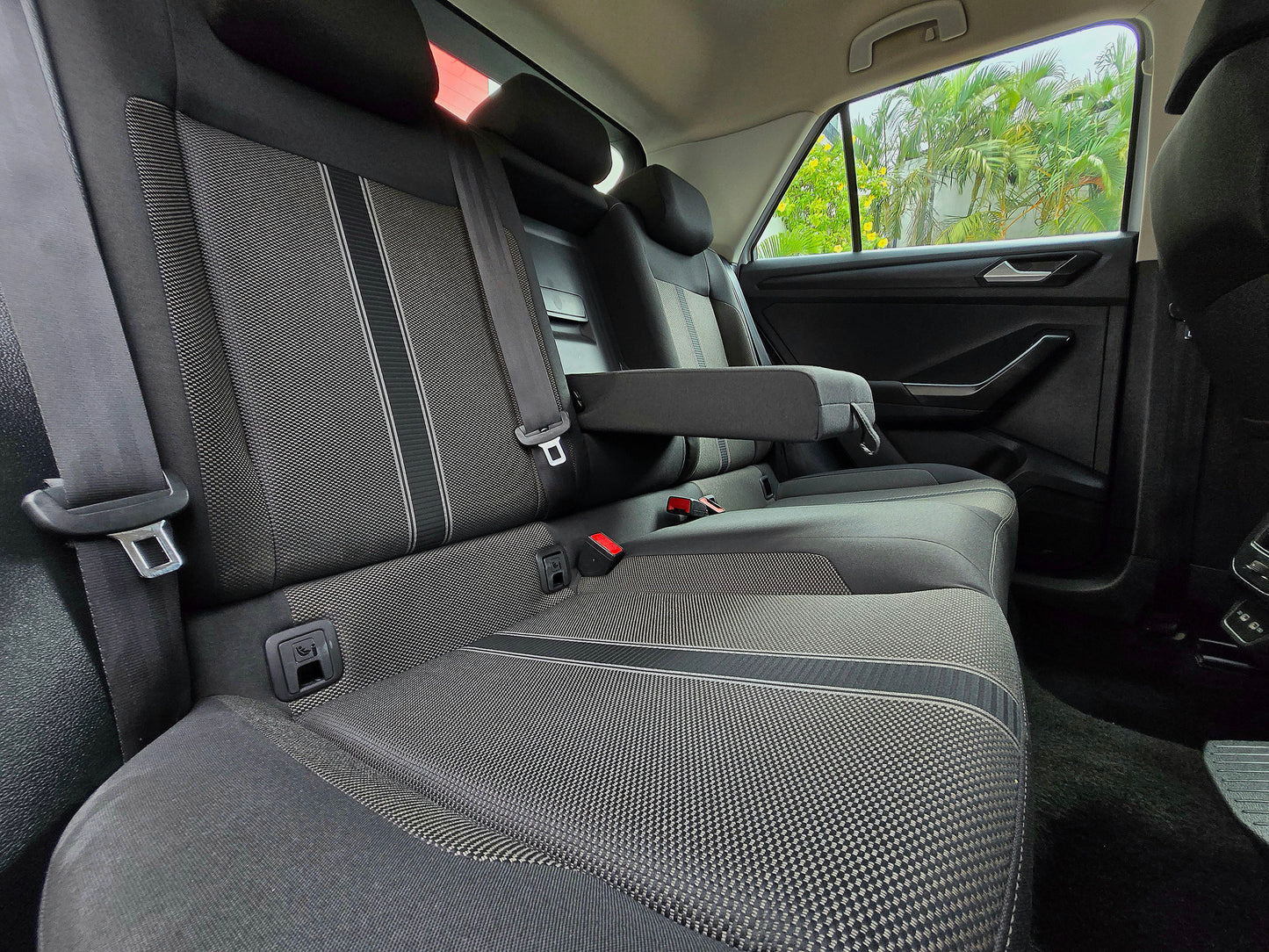 Volkswagen T-Roc TSI 115CV 2021
