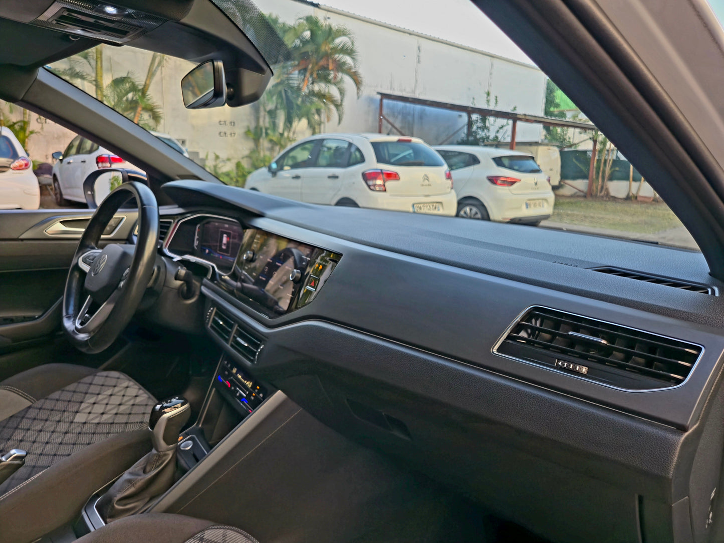 Volkswagen Taigo R-Line TSI 110CV DSG7 2023