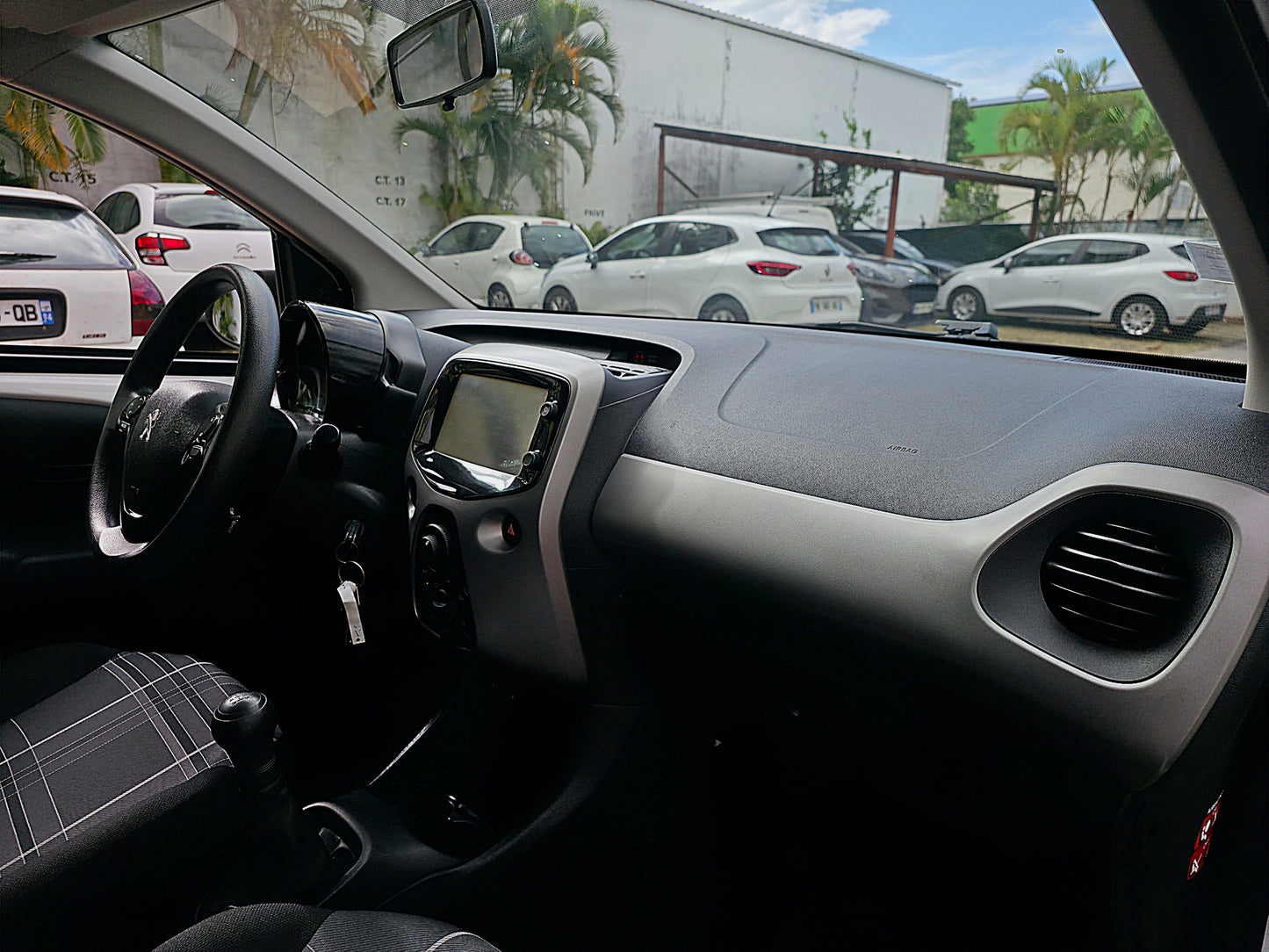 Peugeot 108 VTI 72CV 2018