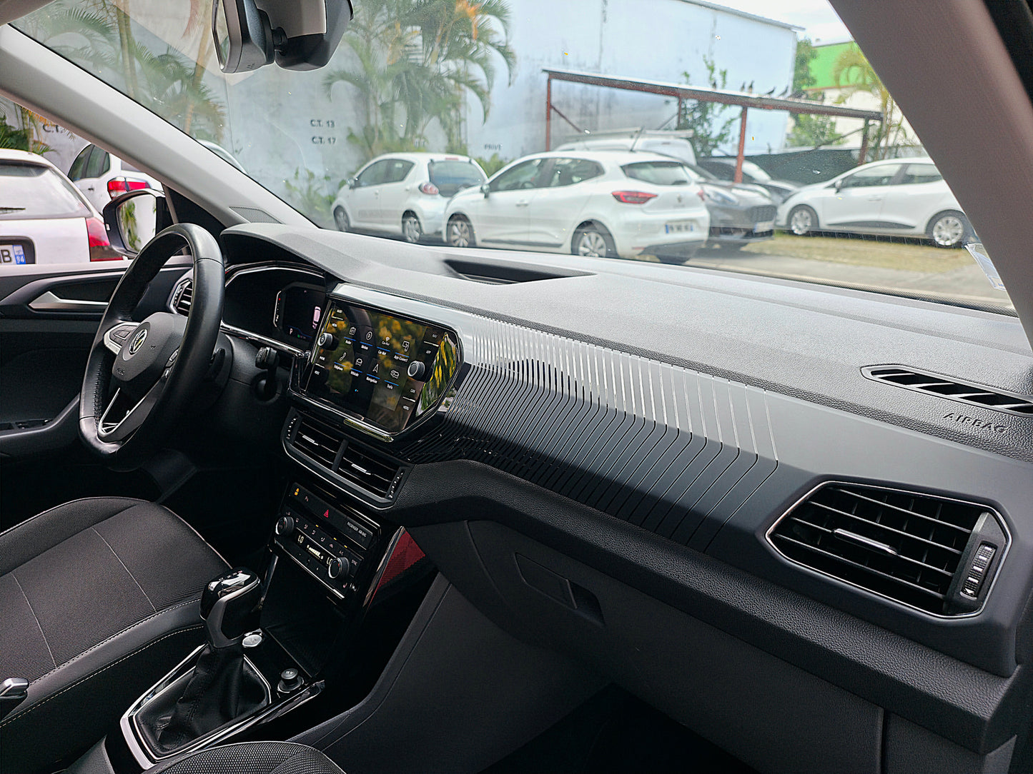 Volkswagen T-Cross Carat TSI 115CV Boite auto 2020