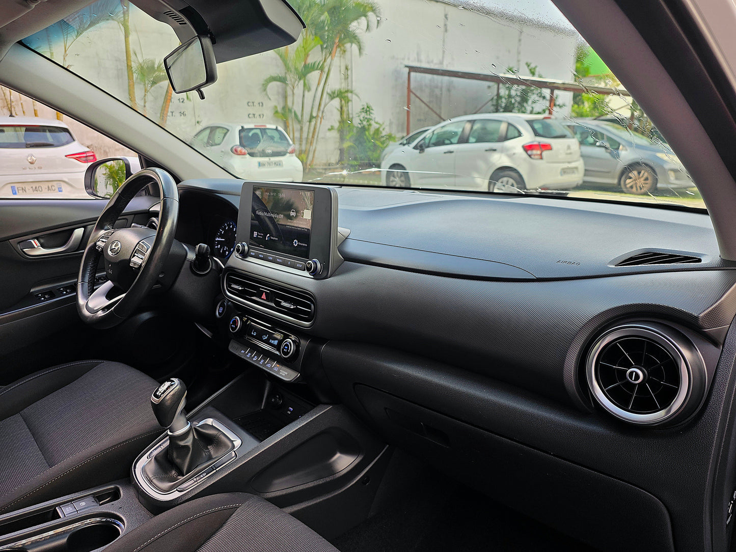 Hyundai Kona Creative T-GDI 120CV 2023