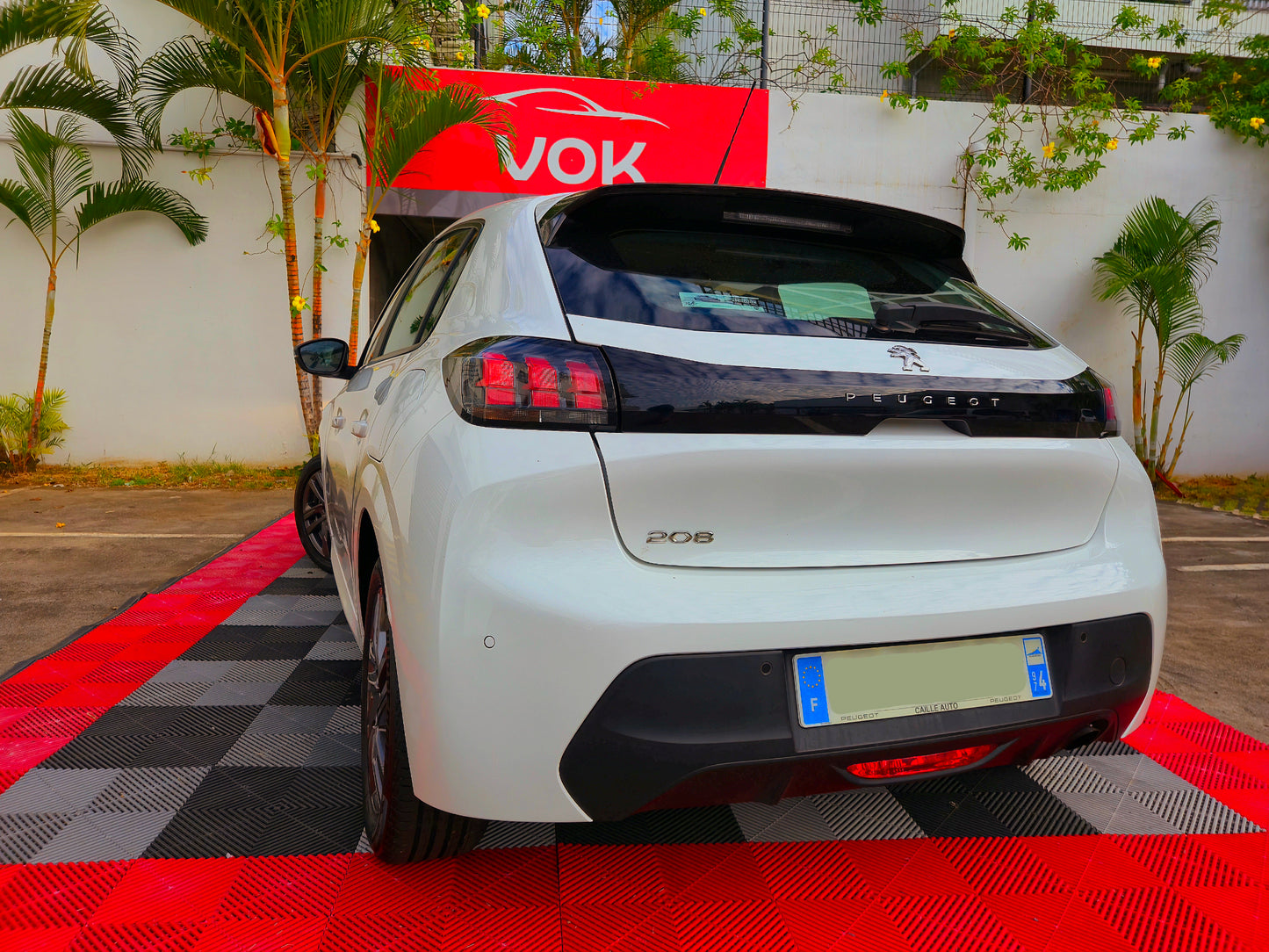 Peugeot 208 Active 100CV 2021