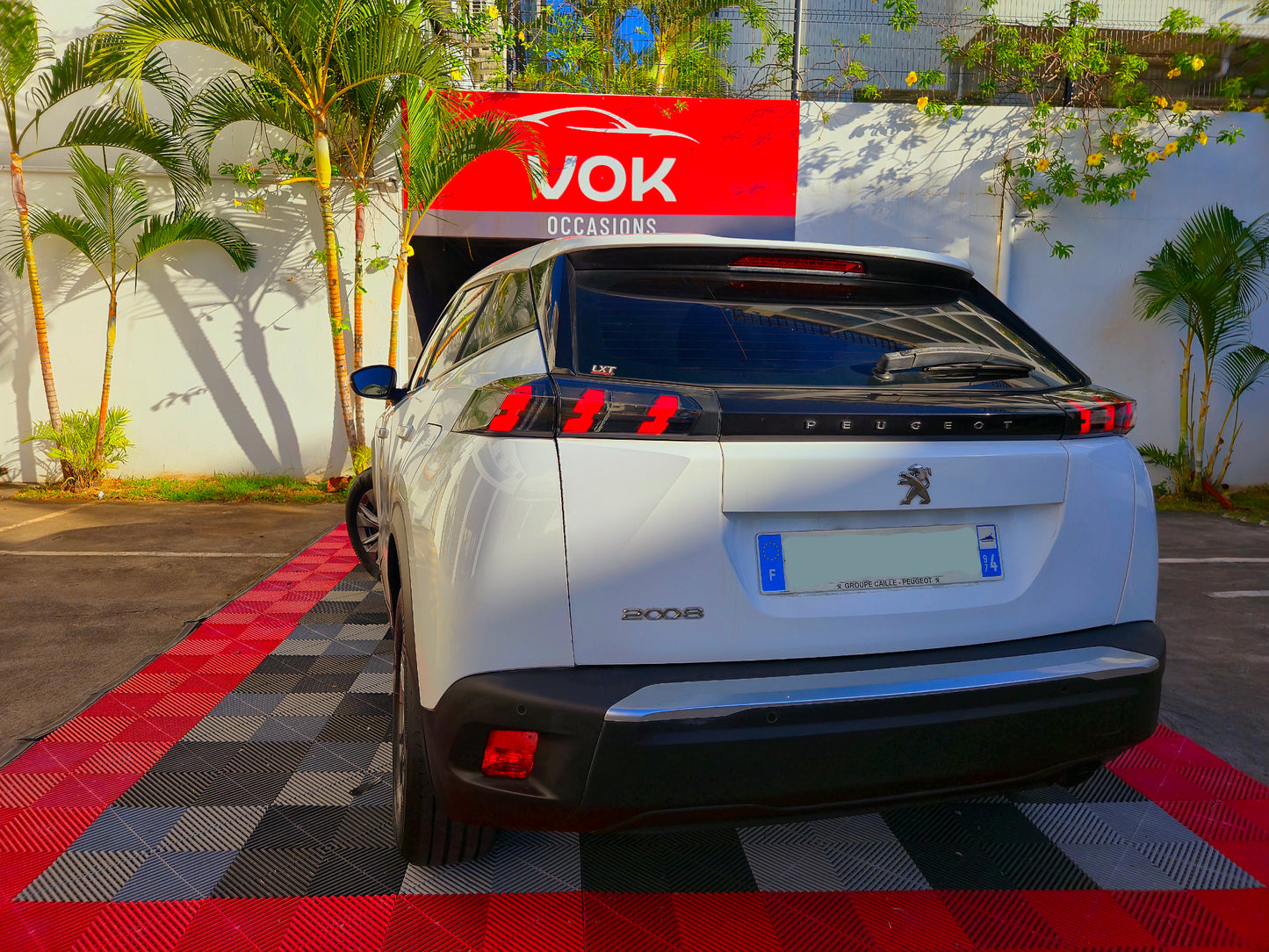 Peugeot 2008 Active 2023 130CV