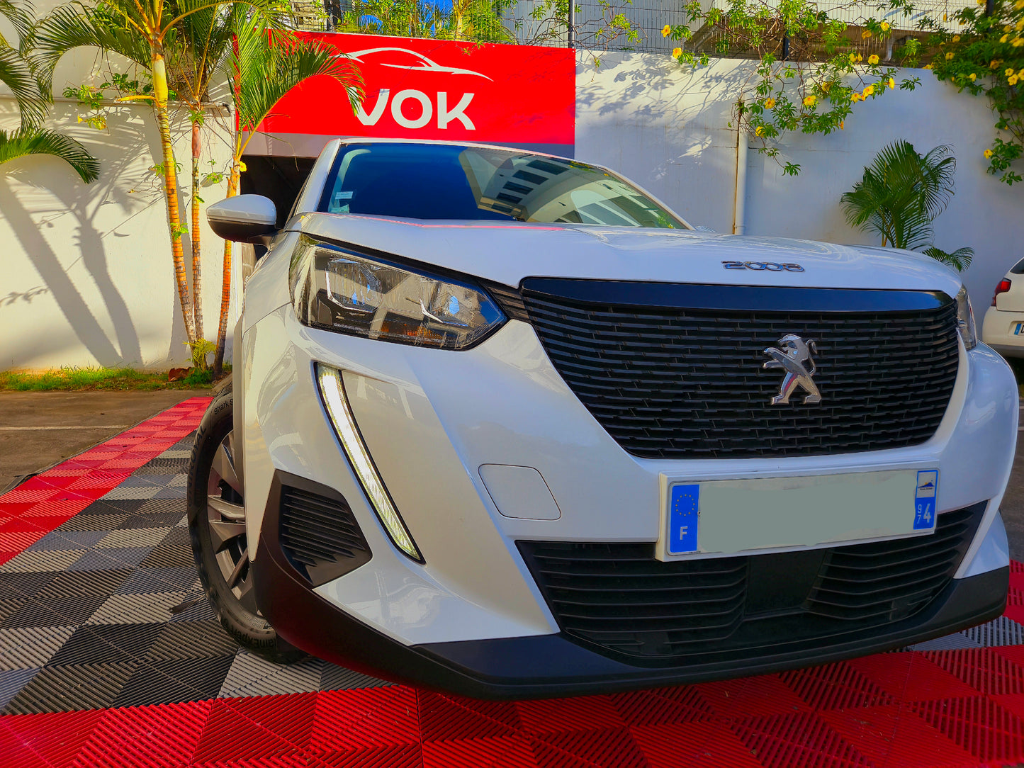 Peugeot 2008 Active 2023 130CV