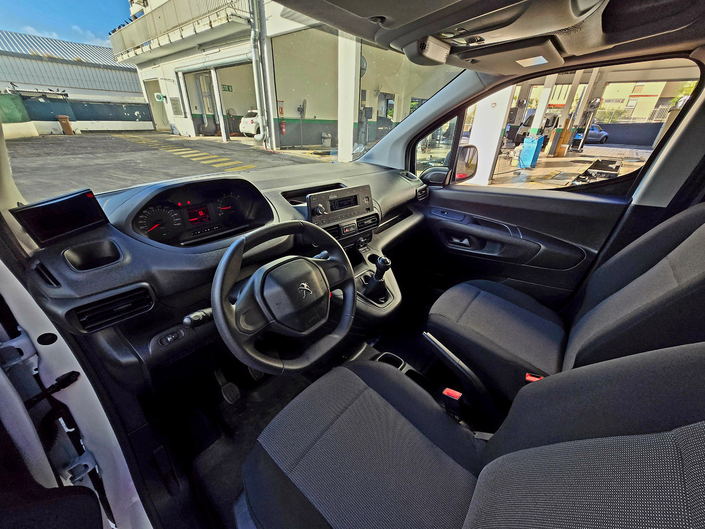 Peugeot Partner HDI 75CV 2021