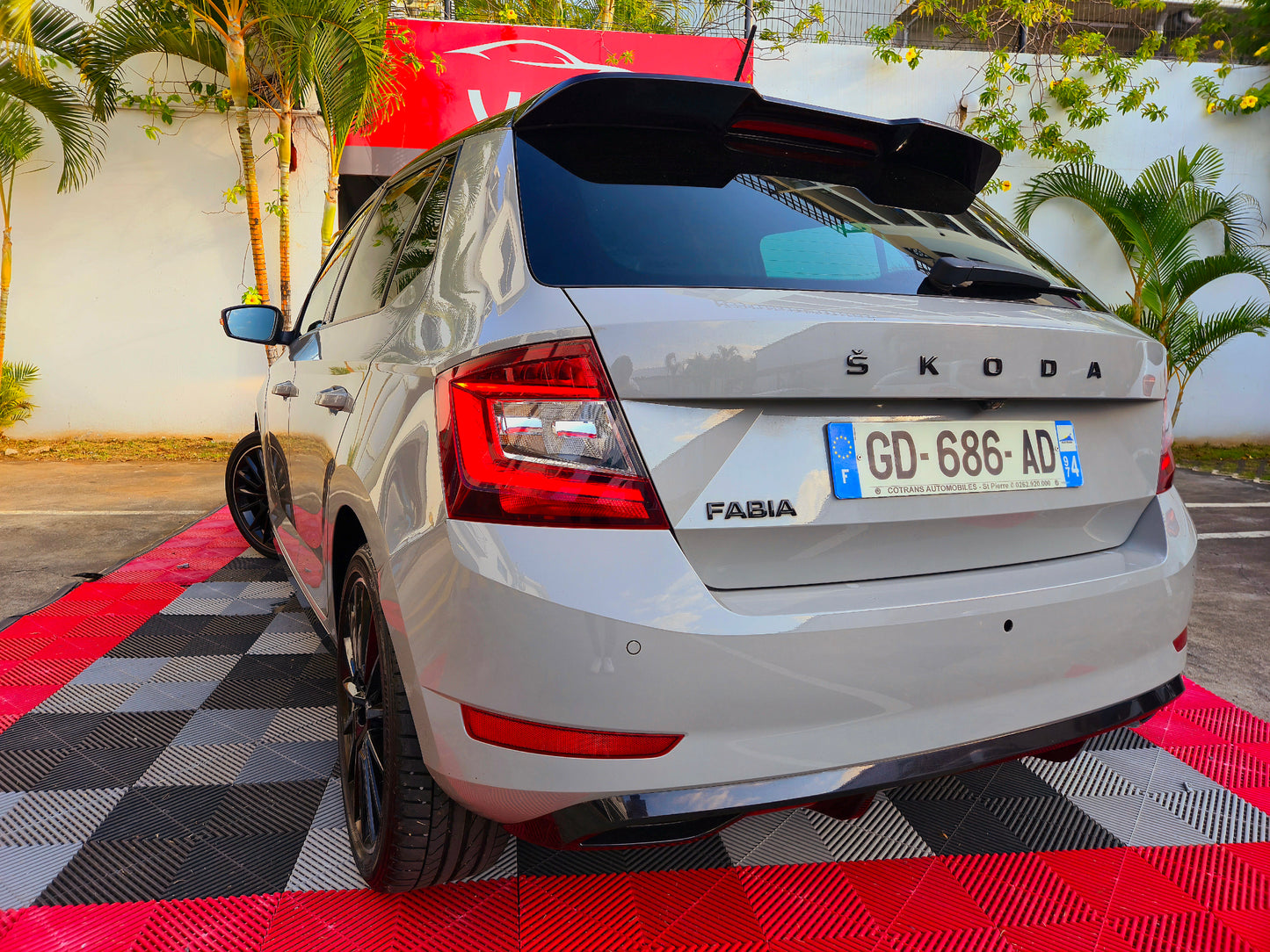 Skoda Fabia Monte Carlo TSI 95CV 2022 Boite auto