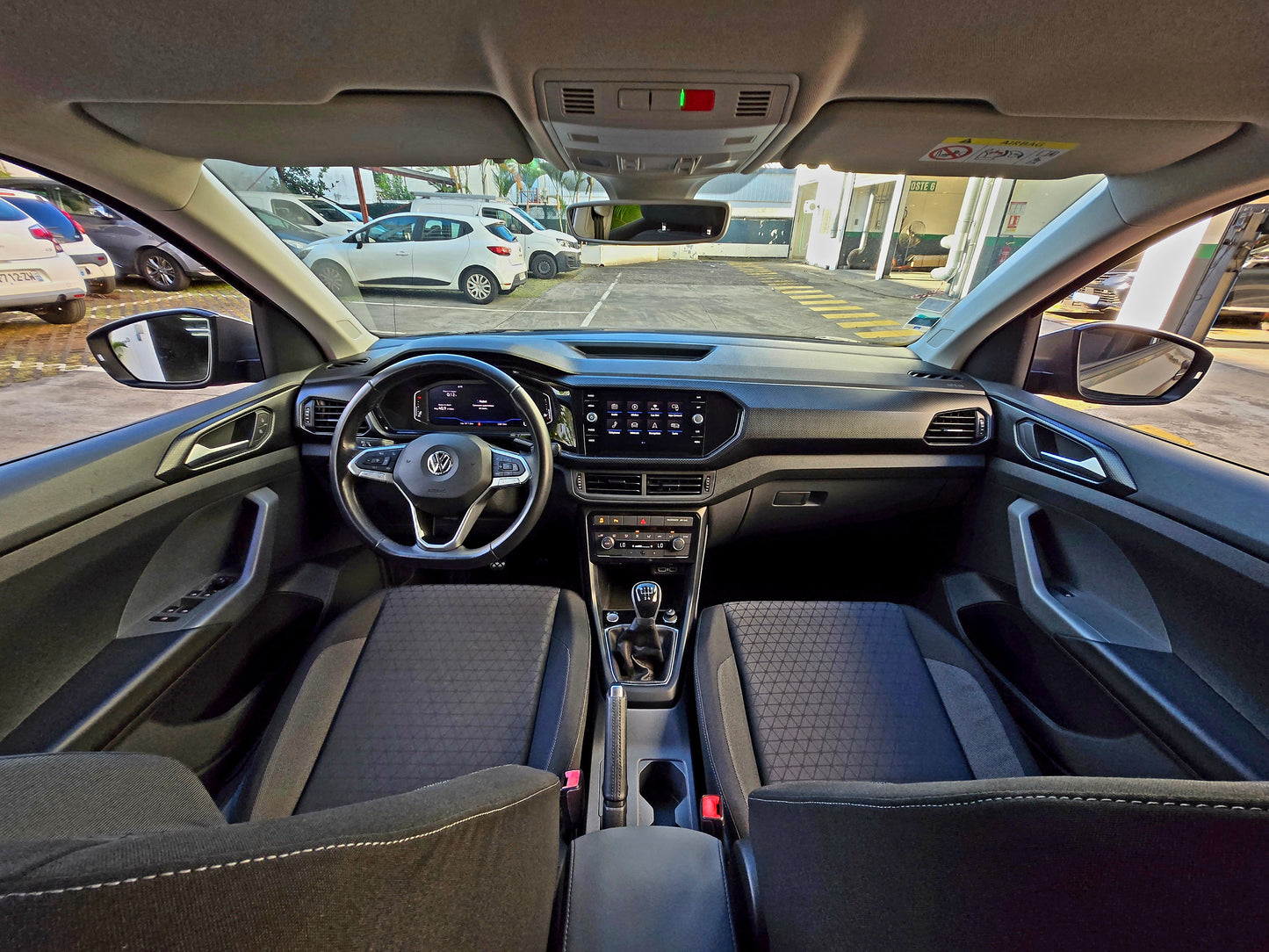 Volkswagen T-Cross R-Line TSI 95CV 2020