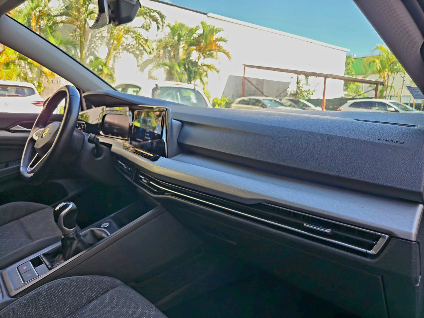 Volkswagen Golf 8 Life TSI 110CV 2021