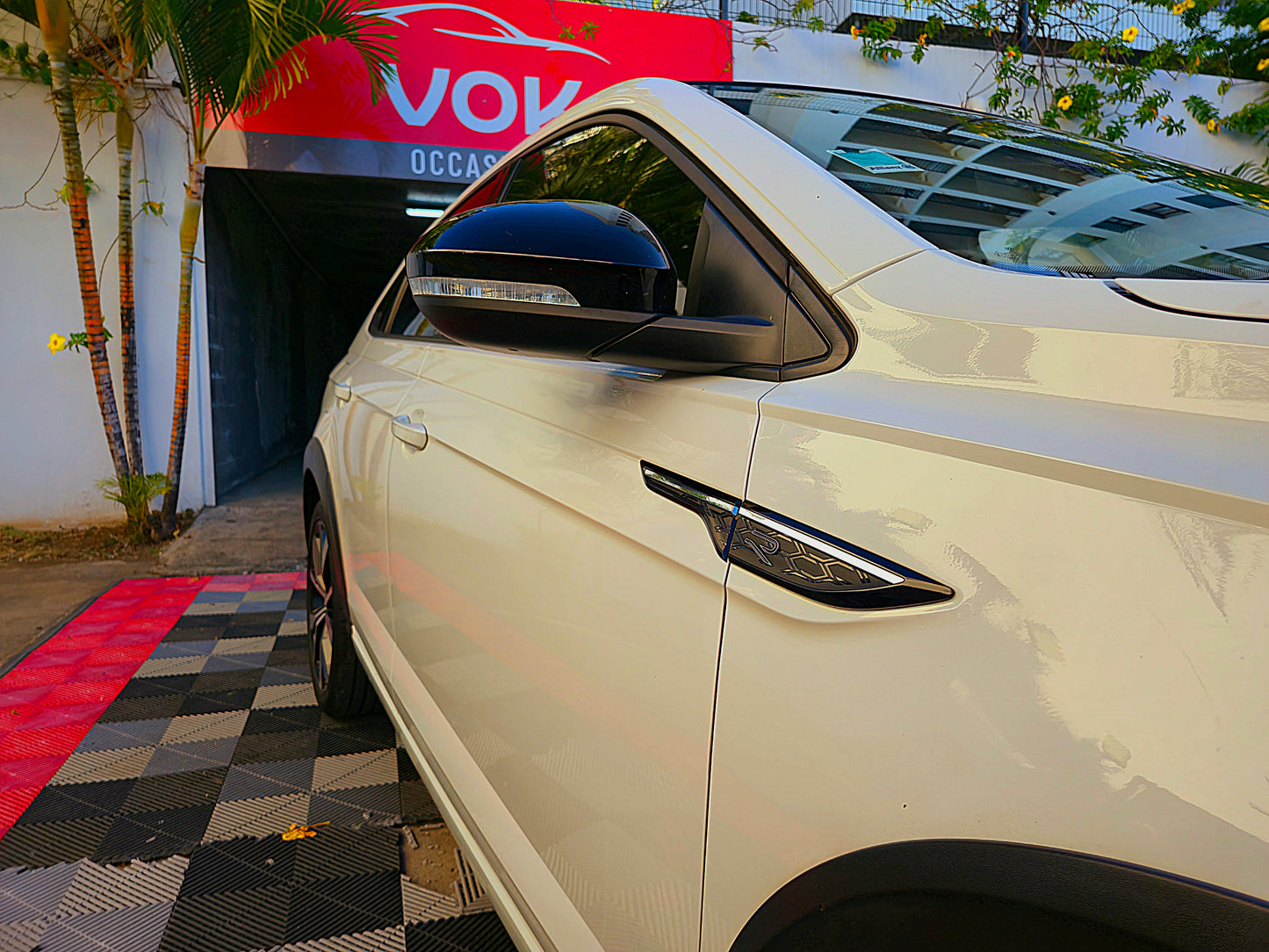 Volkswagen Taigo R-Line TSI 110CV DSG7 2023