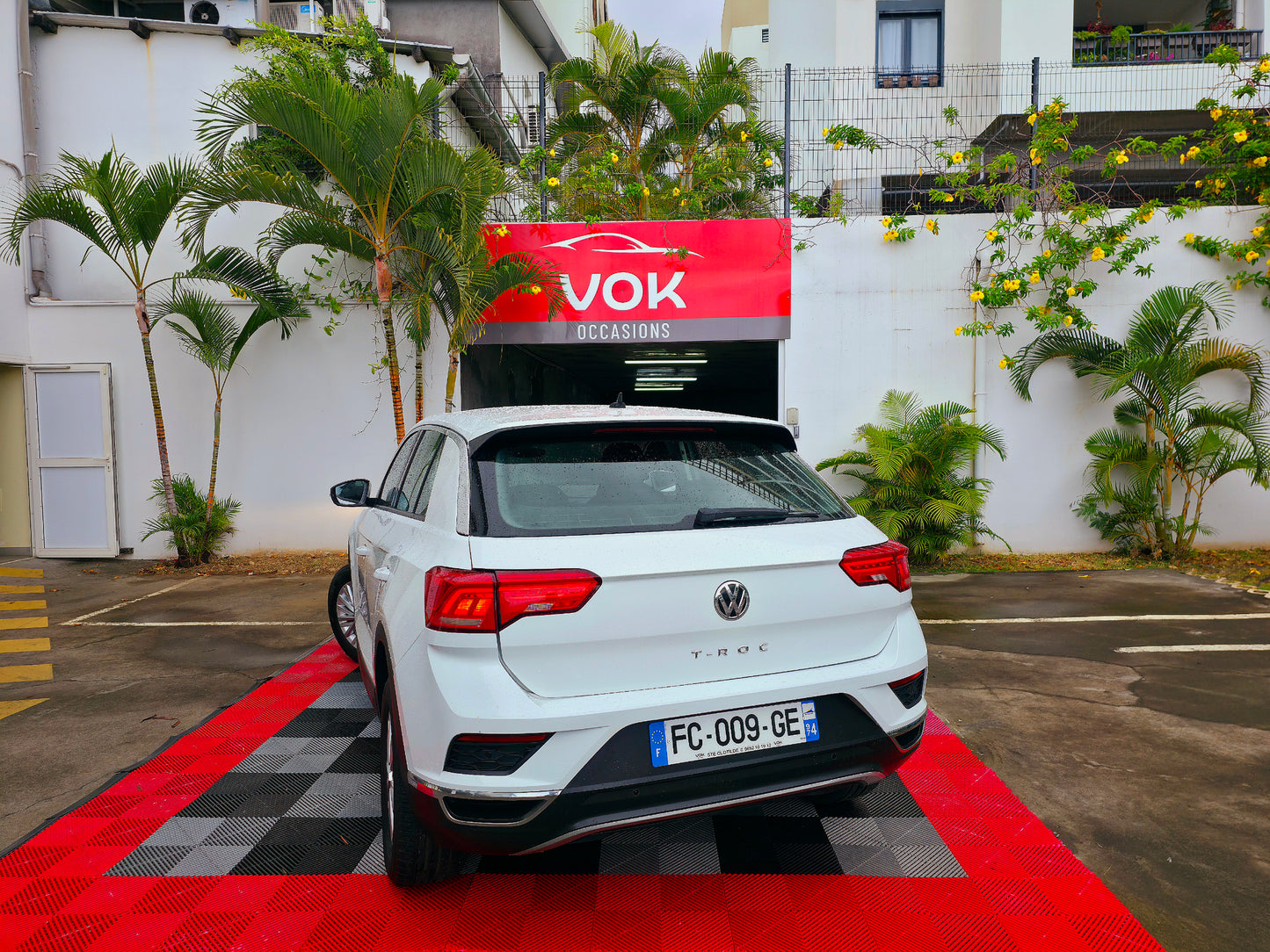 Volkswagen T-Roc Lounge TSI 110CV