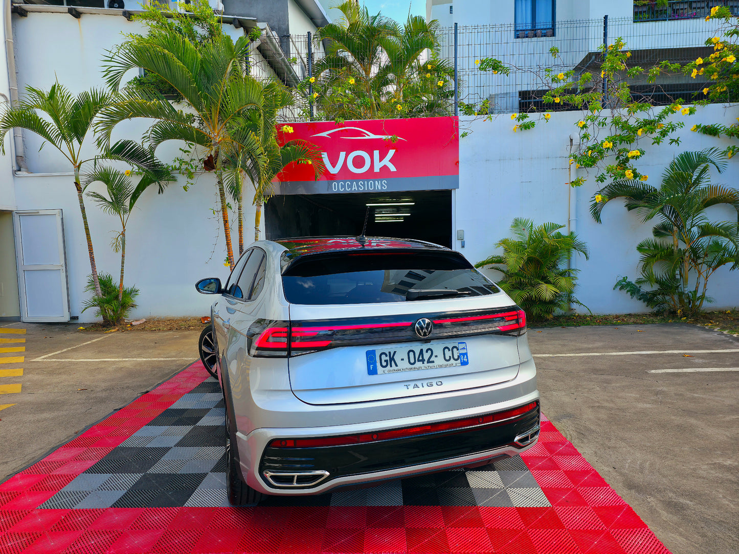 Volkswagen Taigo R-Line TSI 110CV Boite auto 2022