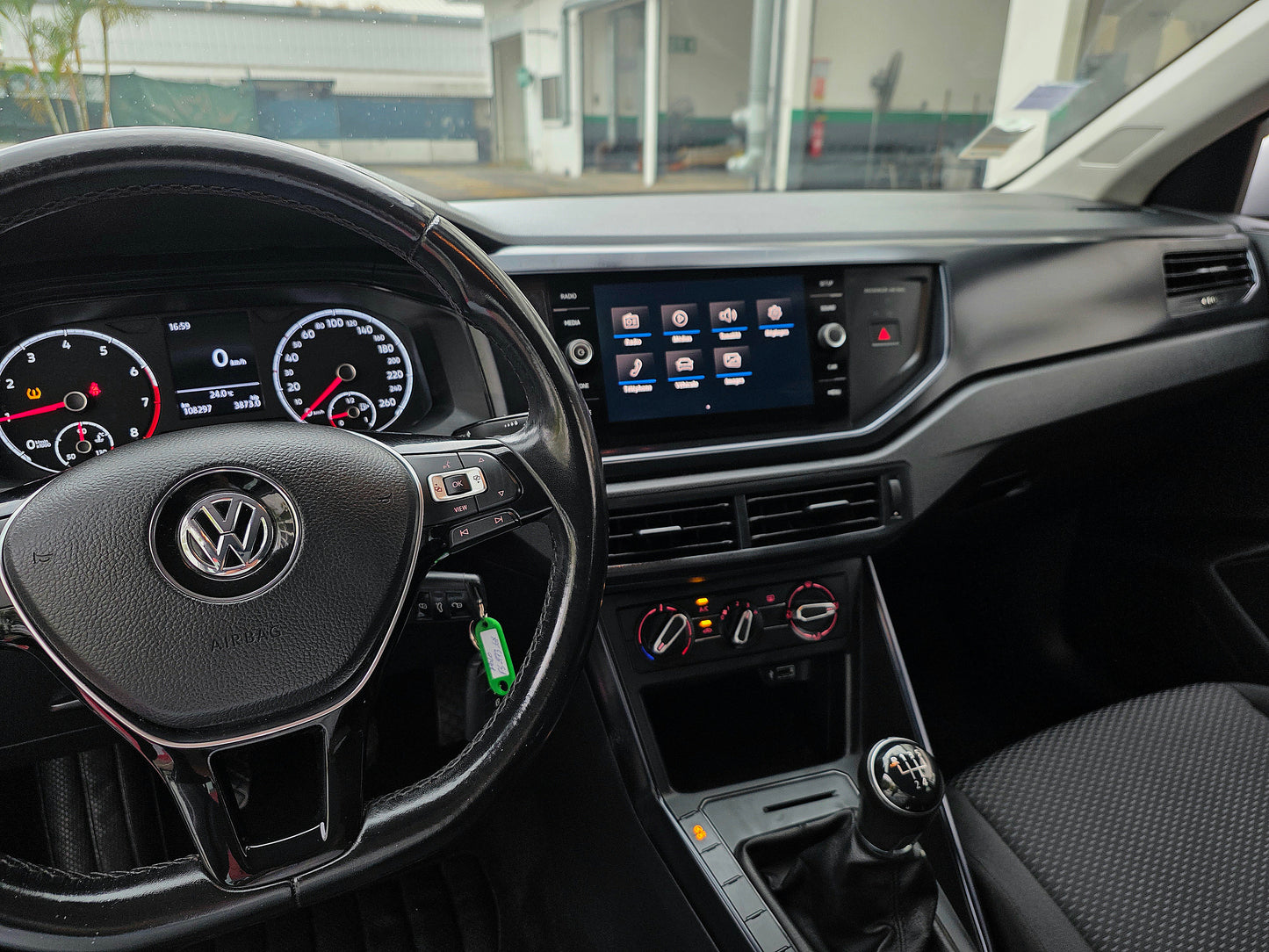 Volkswagen Polo TSI 95CV Trend 2021