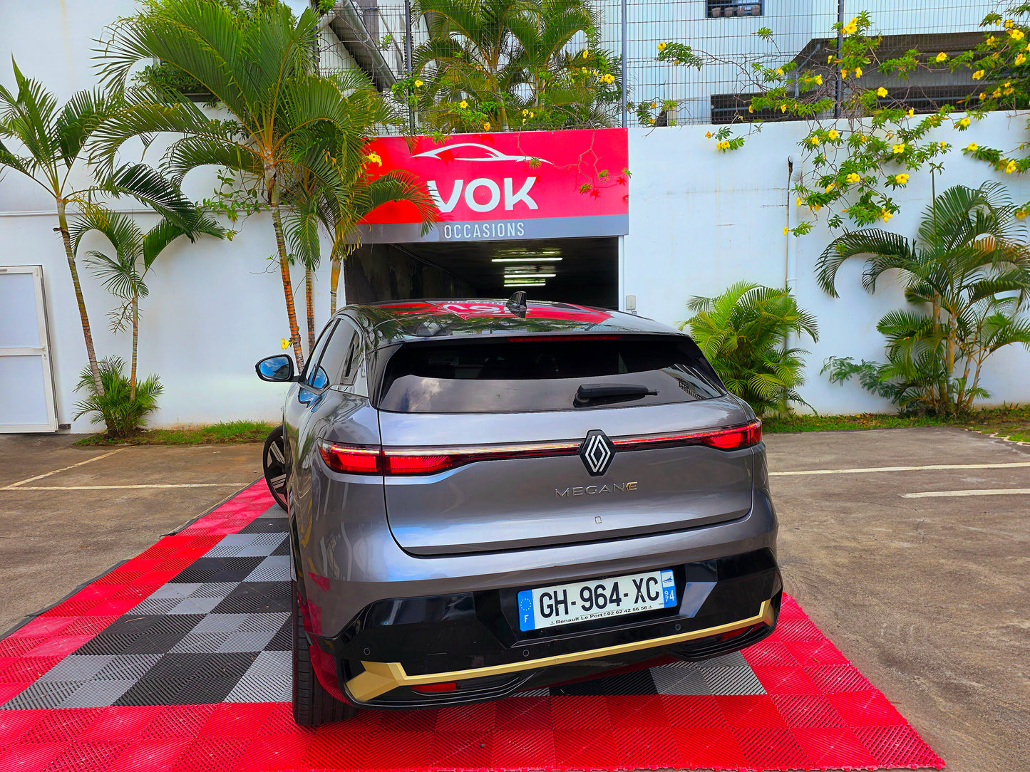 Renault Megane E-Tech 220CV 2022