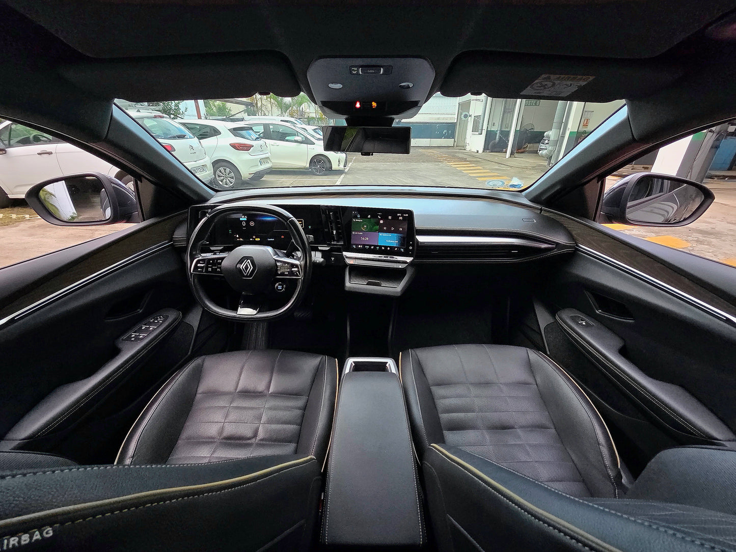 Renault Megane E-Tech 220CV 2022