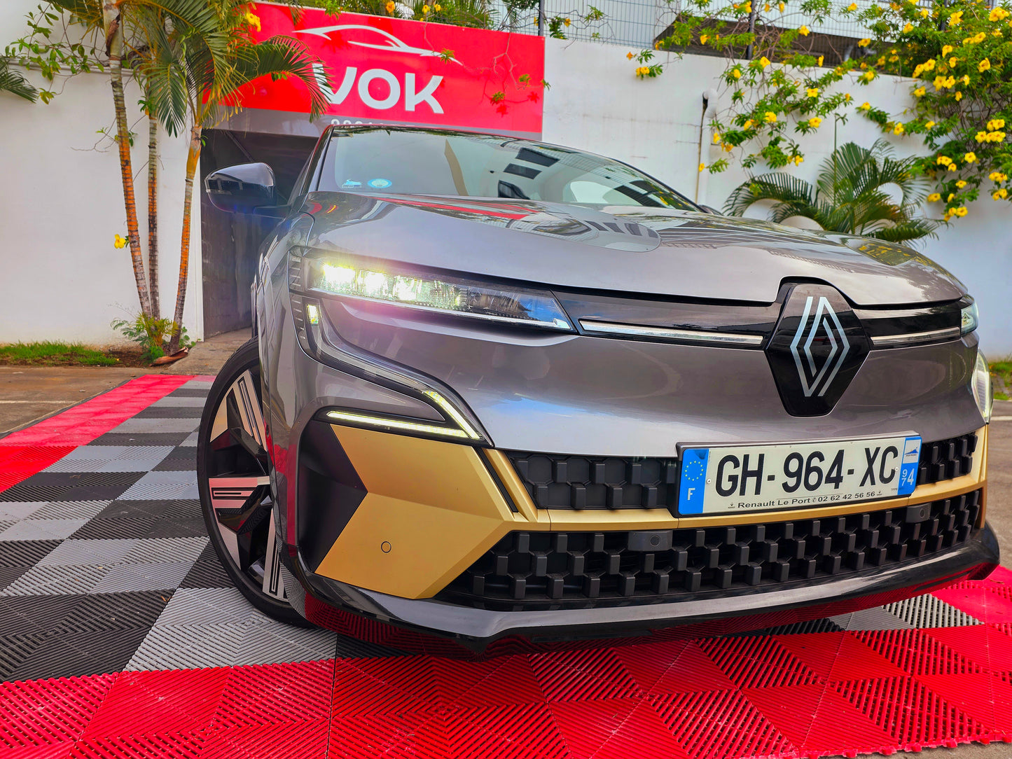 Renault Megane E-Tech 220CV 2022