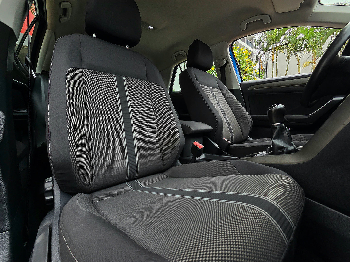 Volkswagen T-Roc Lounge TSI 110CV 2021