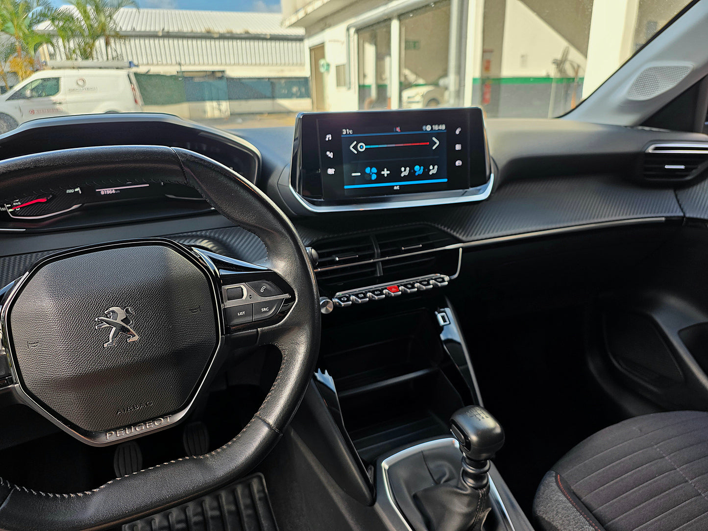 Peugeot 2008 Active HDI 100CV 2022