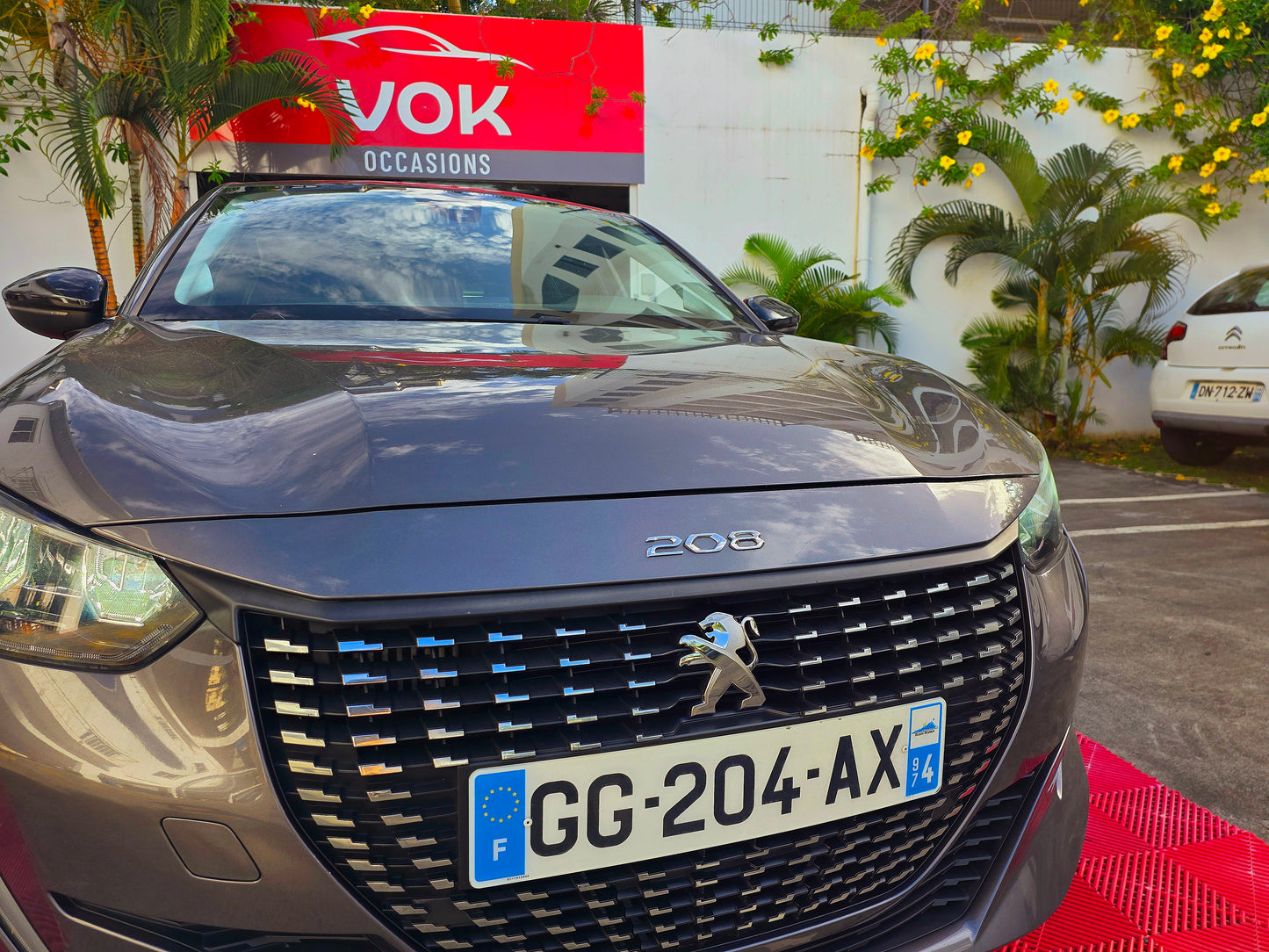 Peugeot 208 Active 2023 HDI 100CV