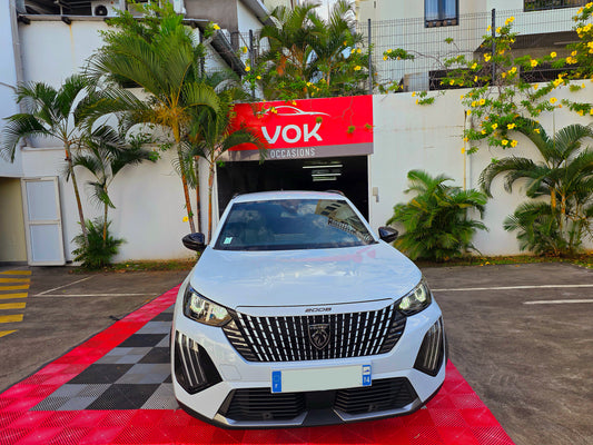 Peugeot 2008 Allure 130CV 2024