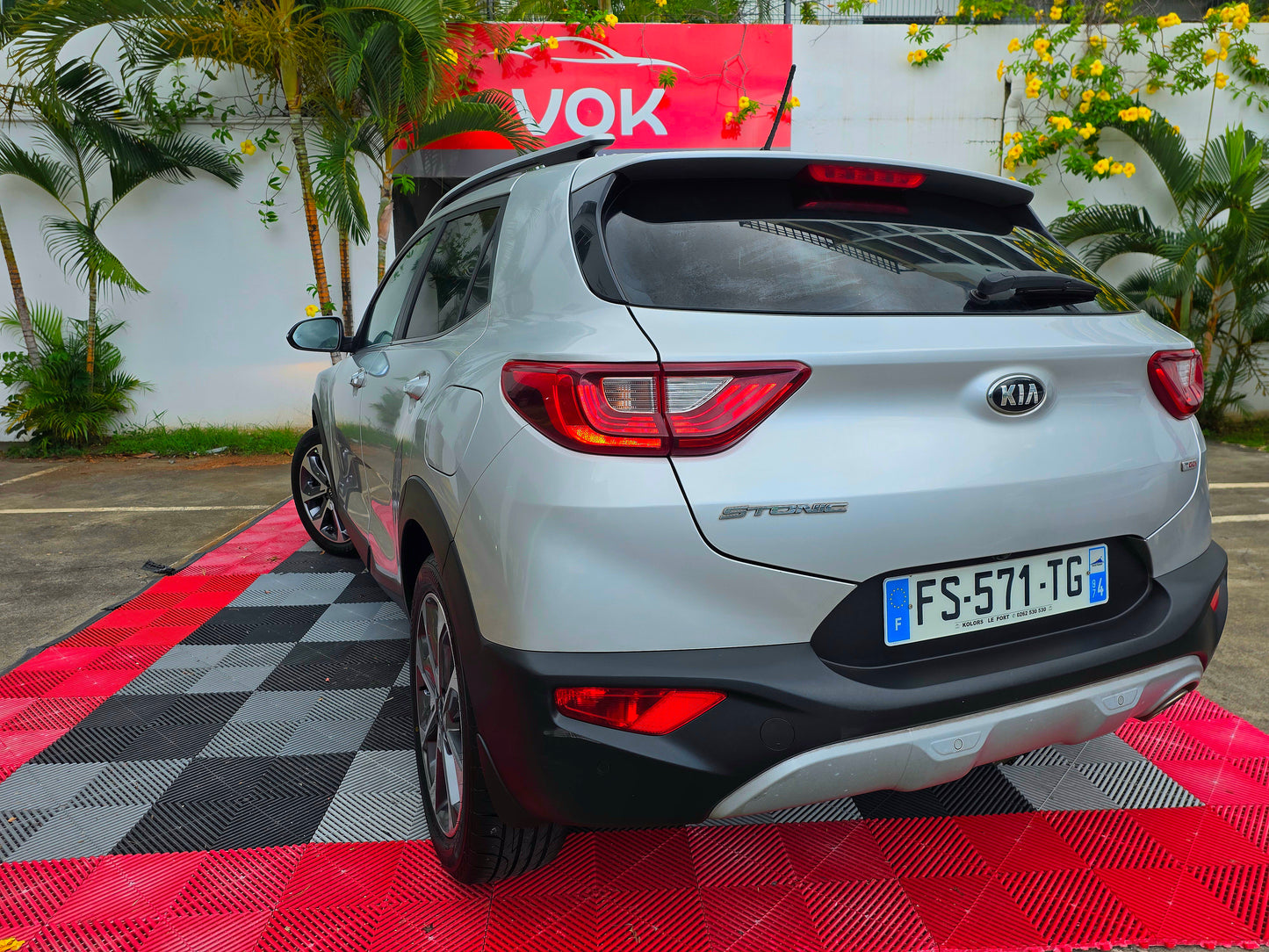 Kia Stonic T-GDI 120CV Premium Boite automatique 2020