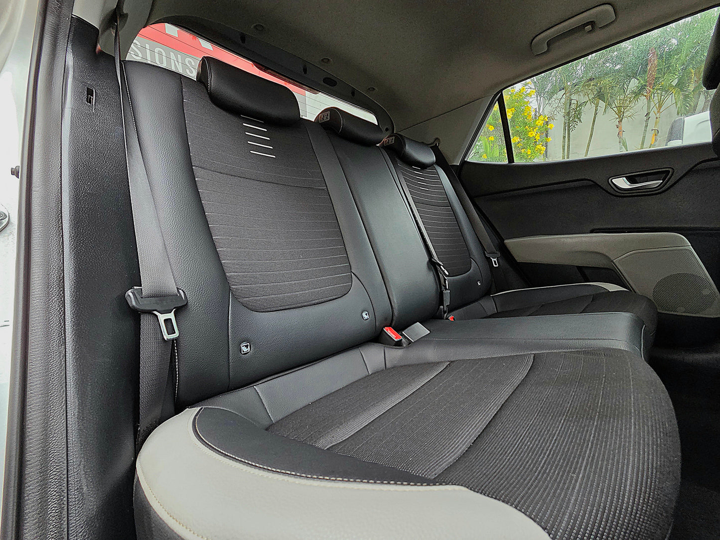 Kia Stonic T-GDI 120CV Premium Boite automatique 2020