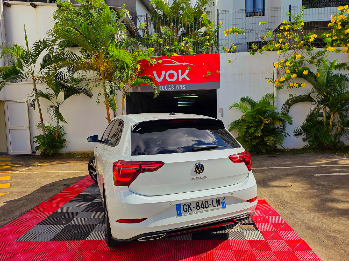 Volkswagen Polo R-Line TSI 95CV 2023