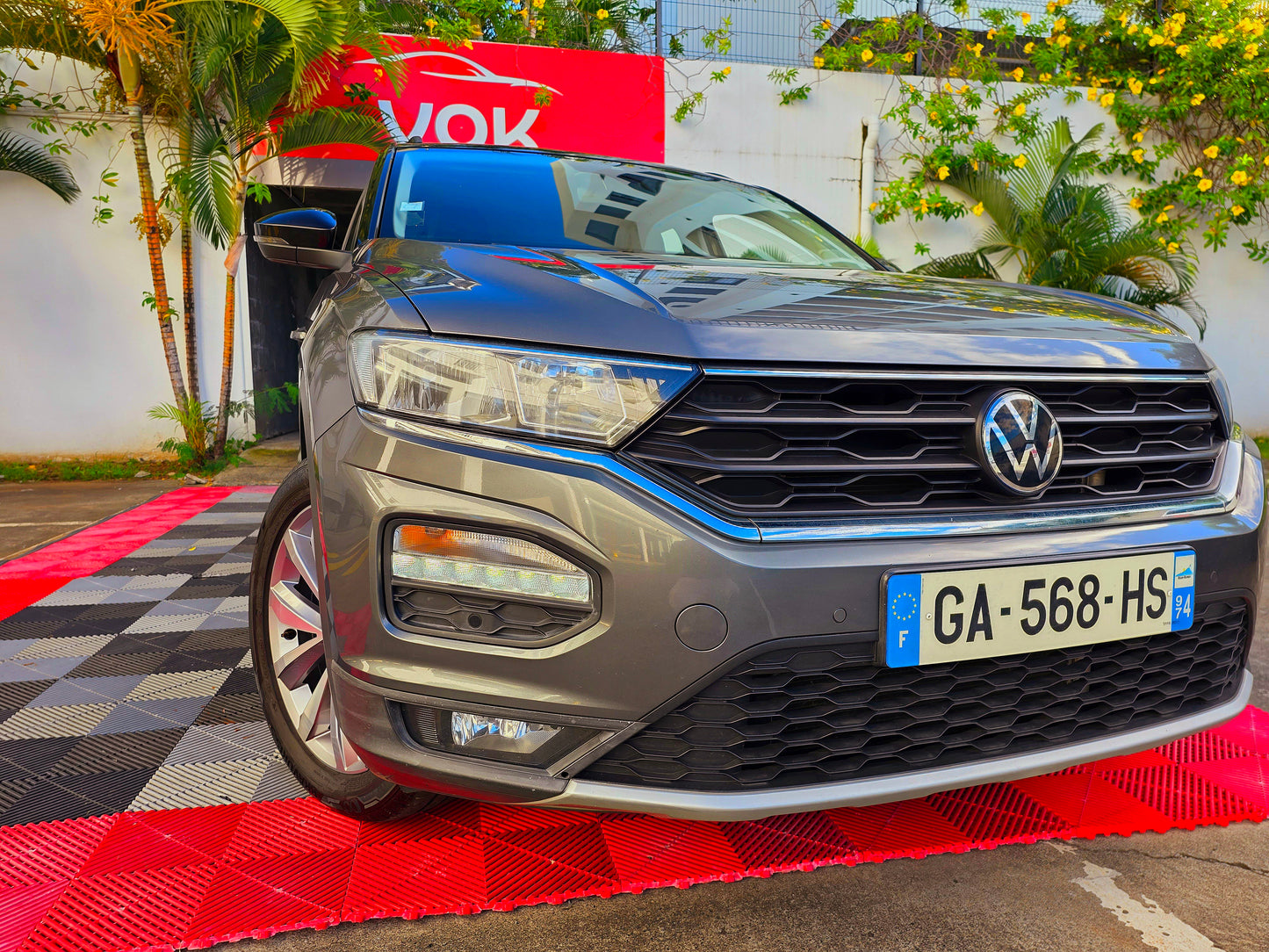 Volkswagen T-Roc Lounge TSI 110CV 2021