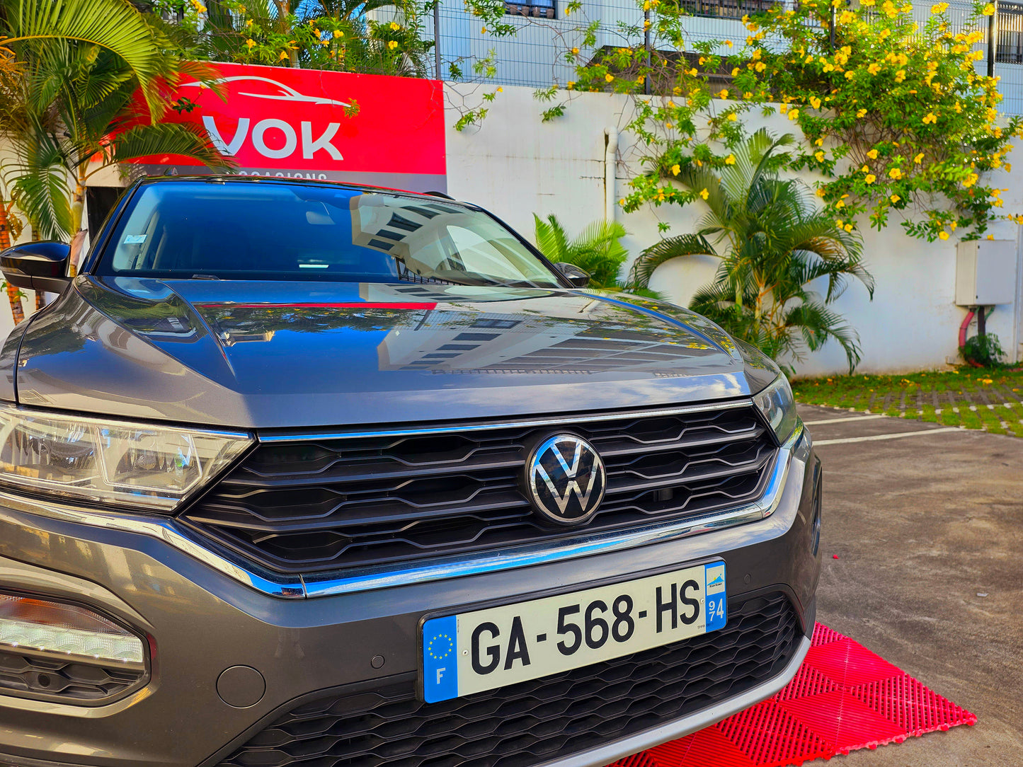 Volkswagen T-Roc Lounge TSI 110CV 2021