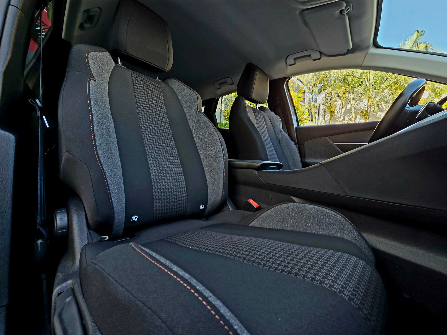 Peugeot 3008 Active HDI 130CV Boite automatique 2021