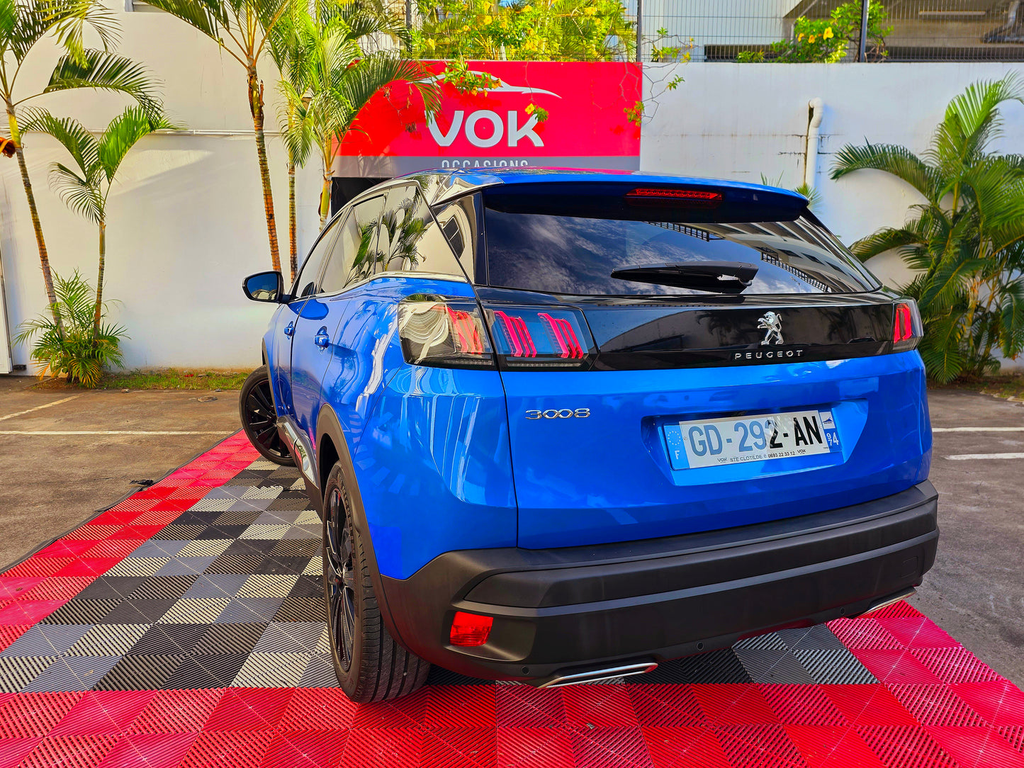 Peugeot 3008 Active HDI 130CV Biote automatique 2021