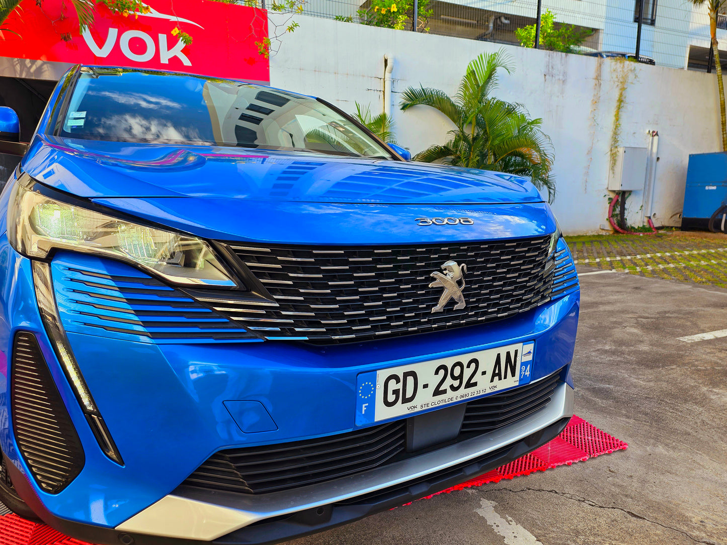 Peugeot 3008 Active HDI 130CV Biote automatique 2021