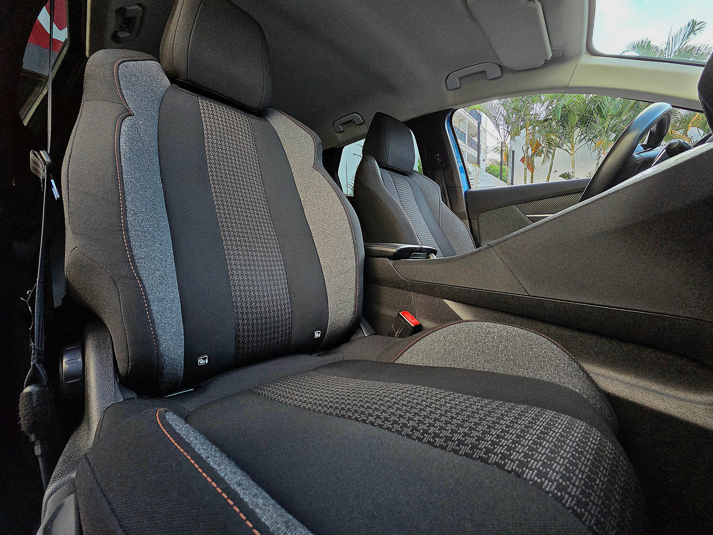 Peugeot 3008 Active HDI 130CV Biote automatique 2021