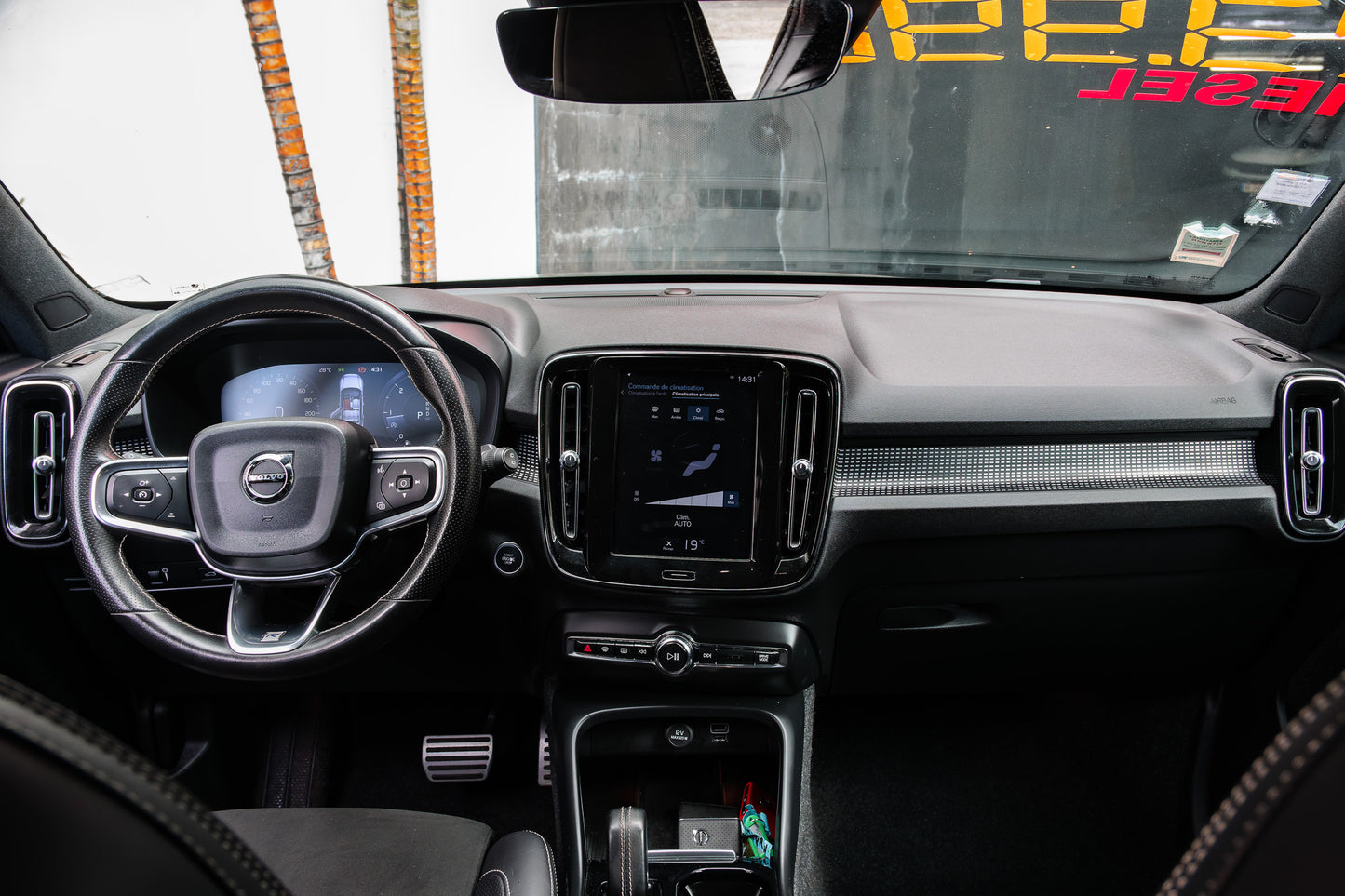 Volvo XC40 Diesel 150CV R Design 2019 Boite automatique