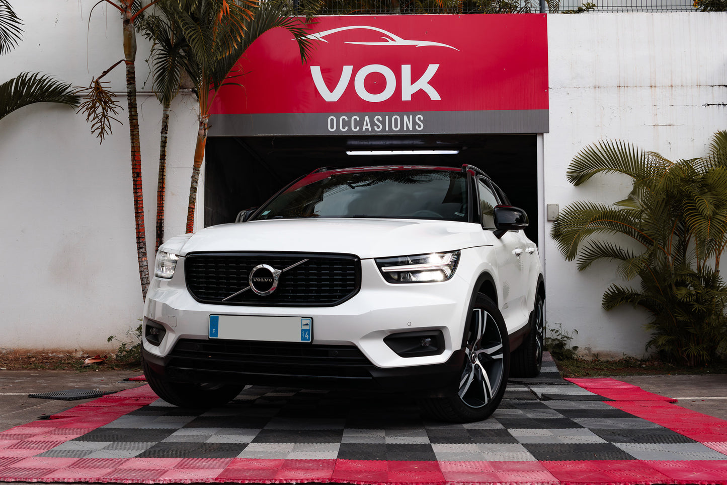 Volvo XC40 R Design 163CV 2020 Boite automatique