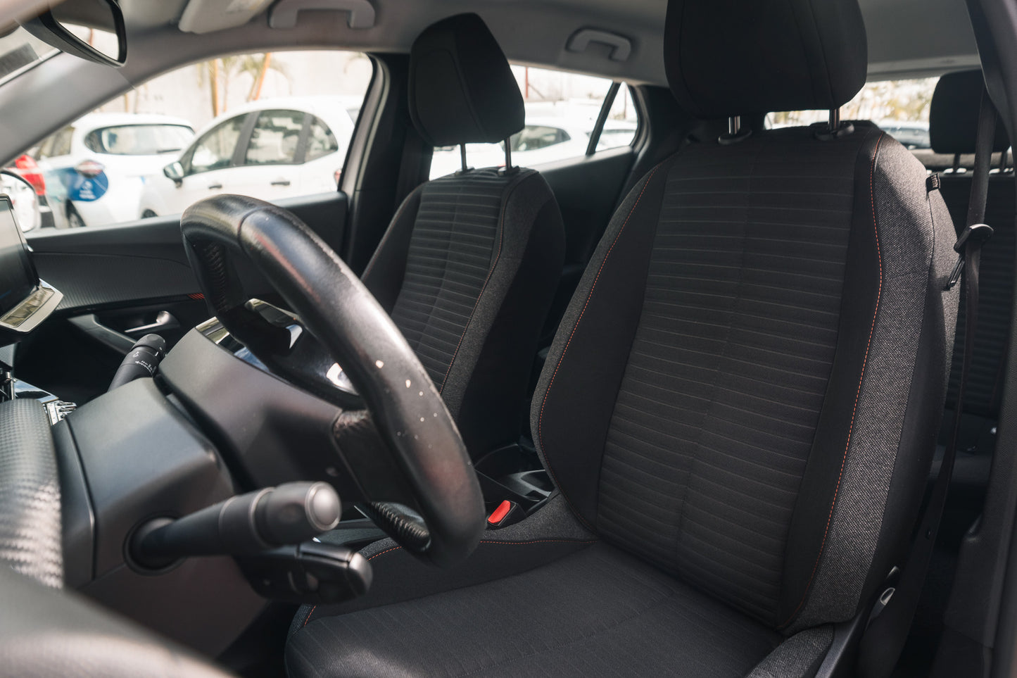 Peugeot 2008 Active HDI 110CV 2022