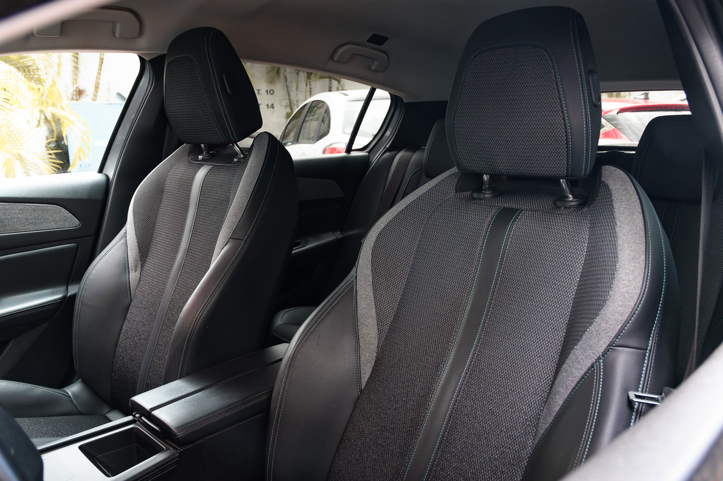 Peugeot 308 Alure 130CV Boite automatique 2022