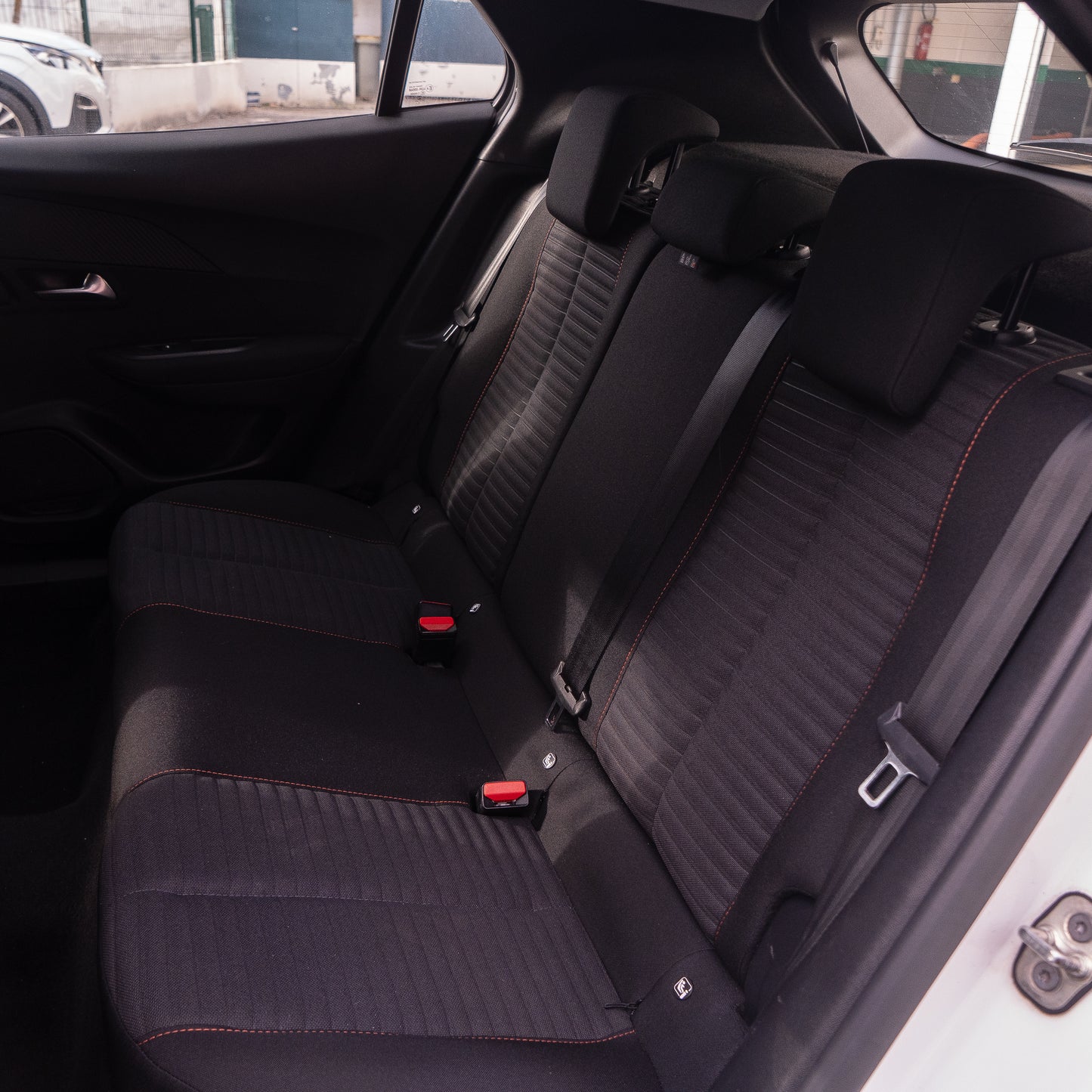 Peugeot 2008 Active HDI 110CV 2022