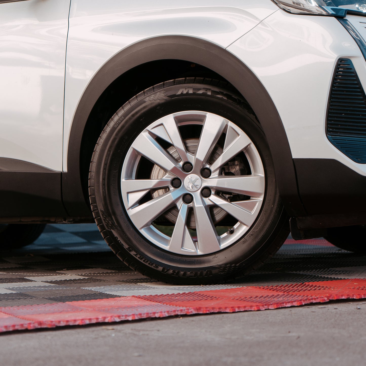 Peugeot 3008 Active 130CV 2021
