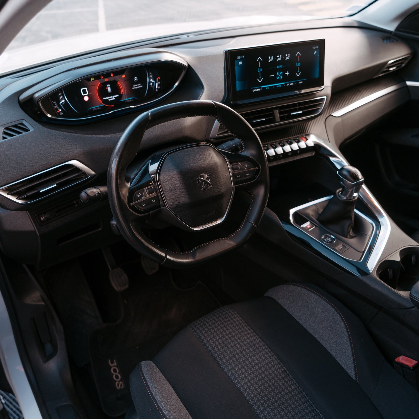 Peugeot 3008 Active 130CV 2021