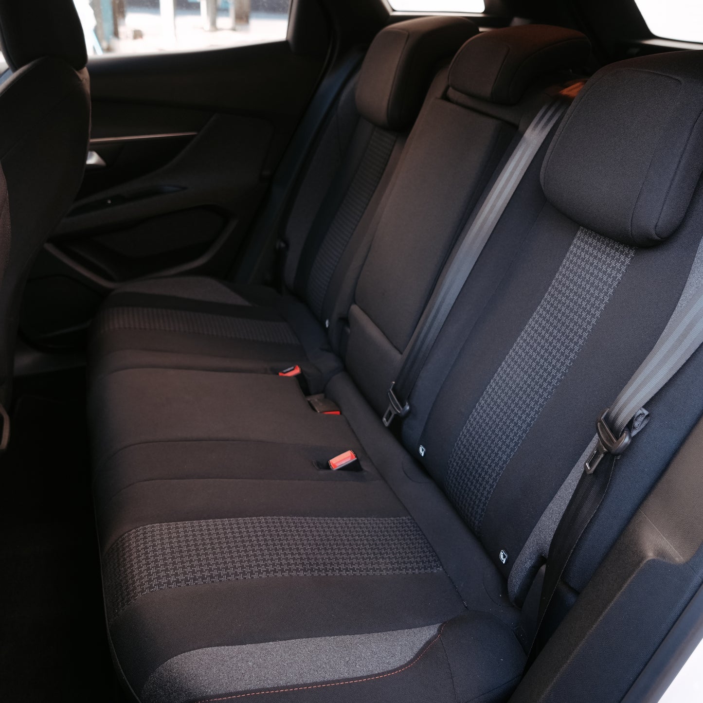 Peugeot 3008 Active 130CV 2021