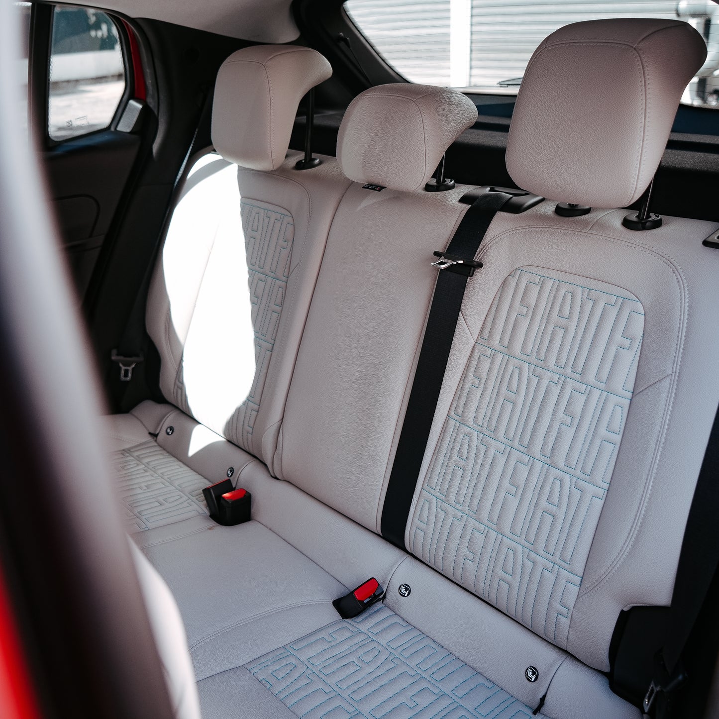 Fiat 600 LaPrima 136CV Boite automatique 2025