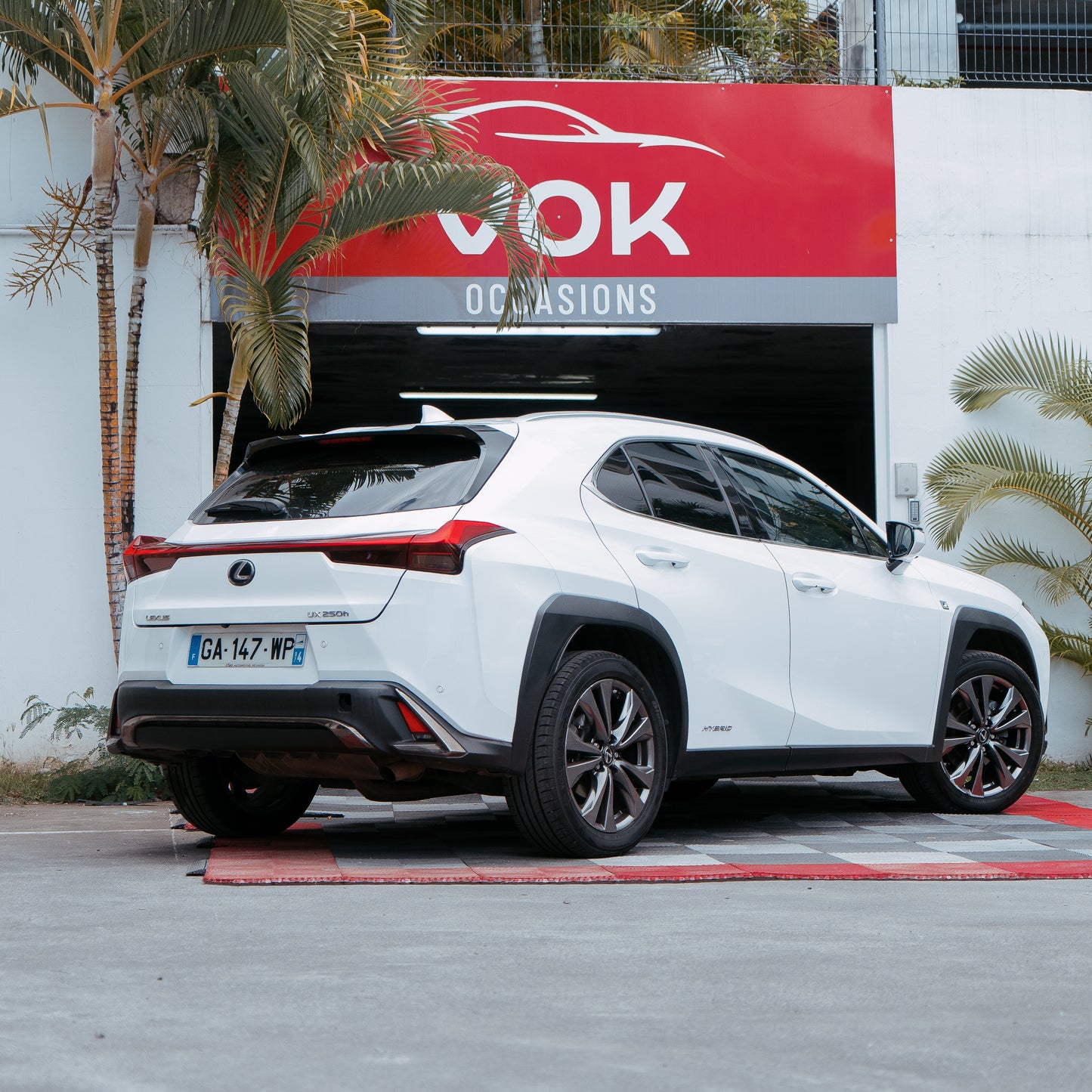 Lexus UX250H F Sport 184CV 2021