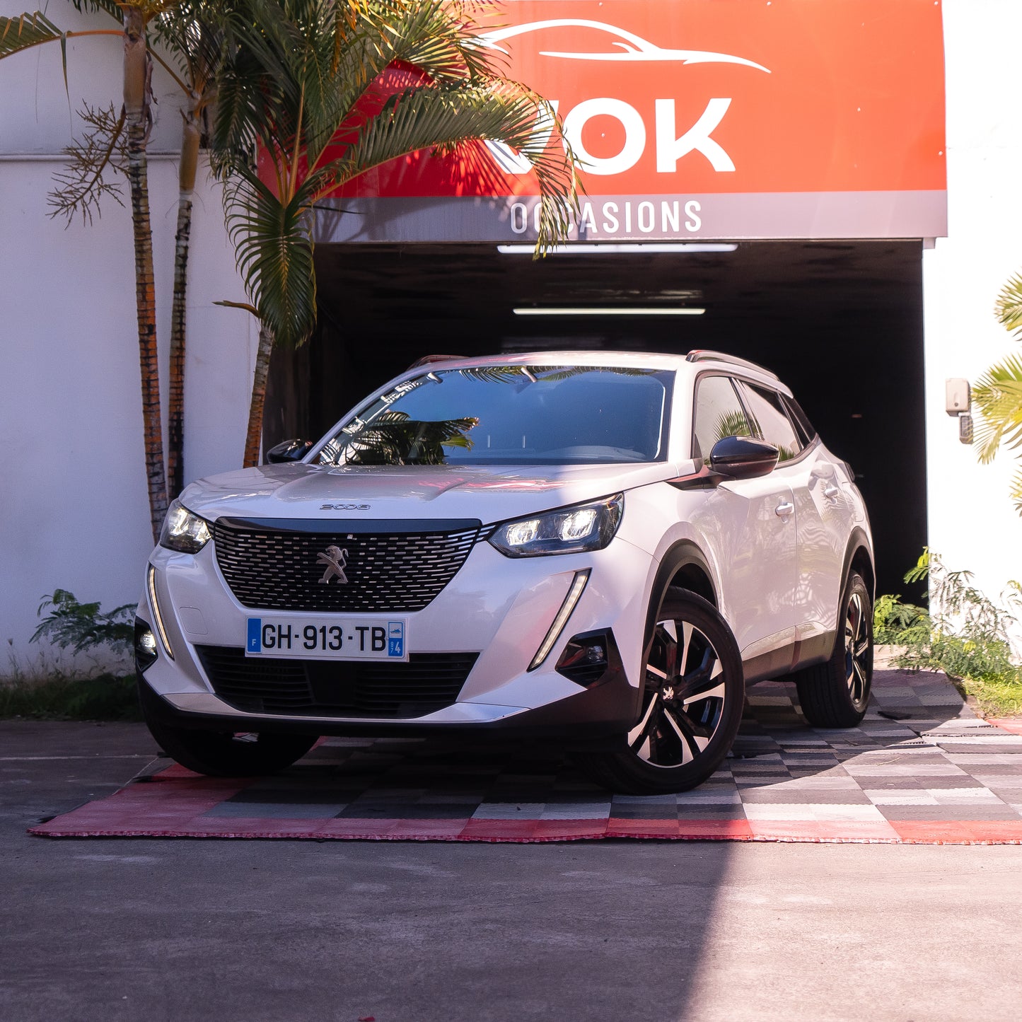 Peugeot 2008 Allure HDI 130CV Boite automatique 2022