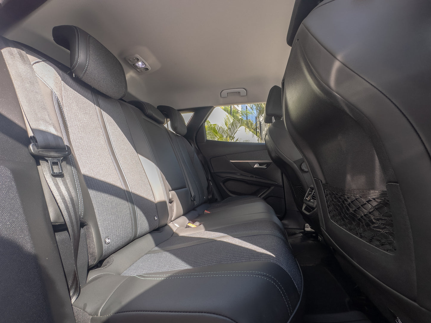 Peugeot 3008 HDI 130CV Boite automatique  2021