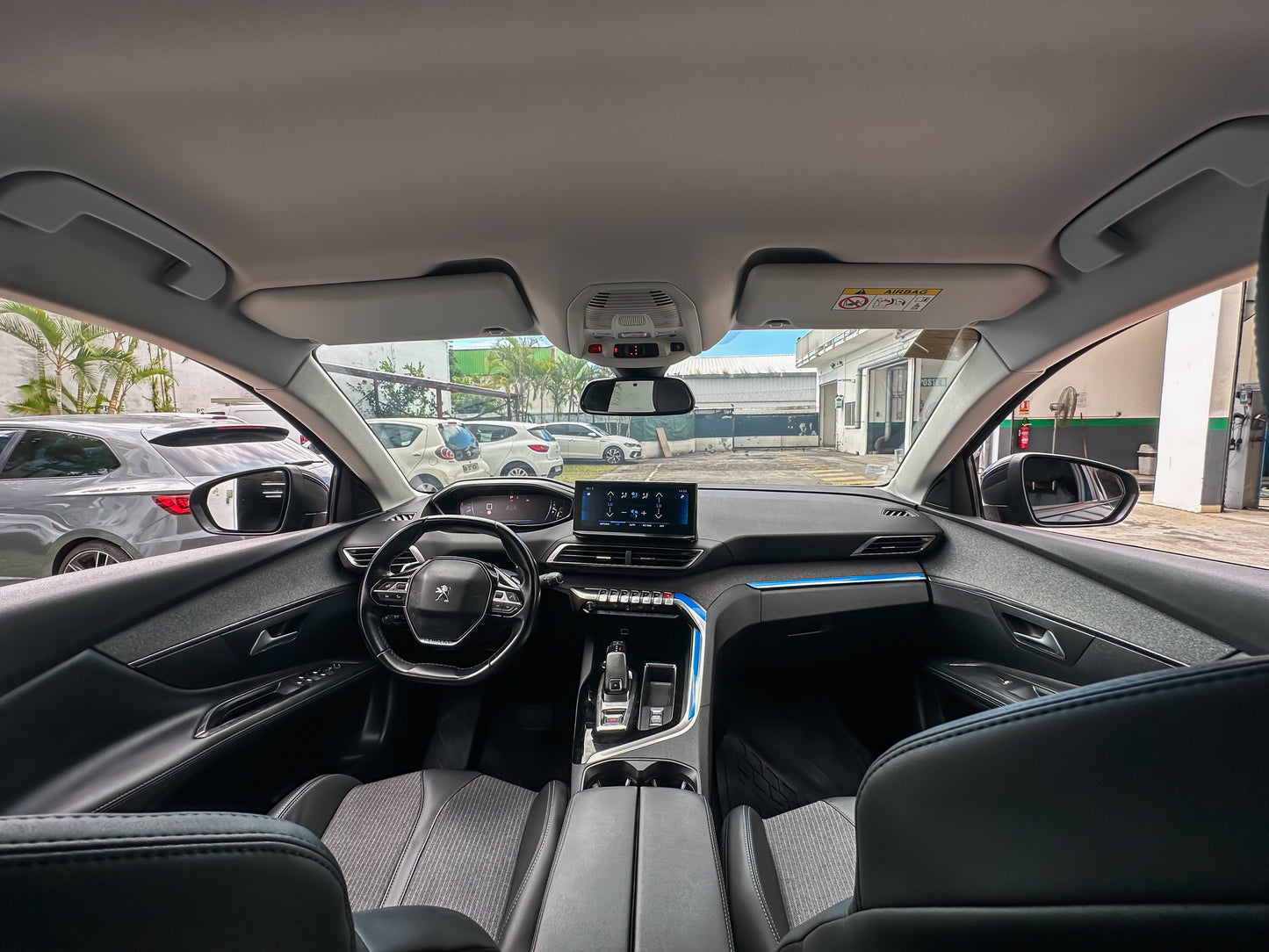 Peugeot 3008 HDI 130CV Boite automatique  2021