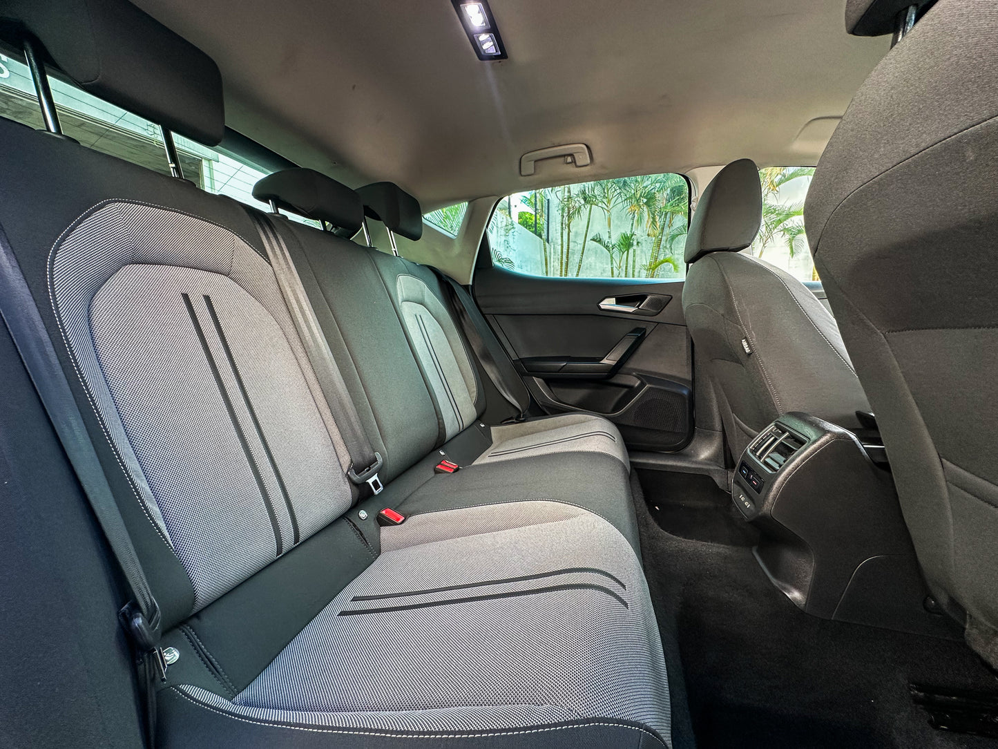 Seat Léon référence 2.0 TDI 110CV Boite manuelle 2021