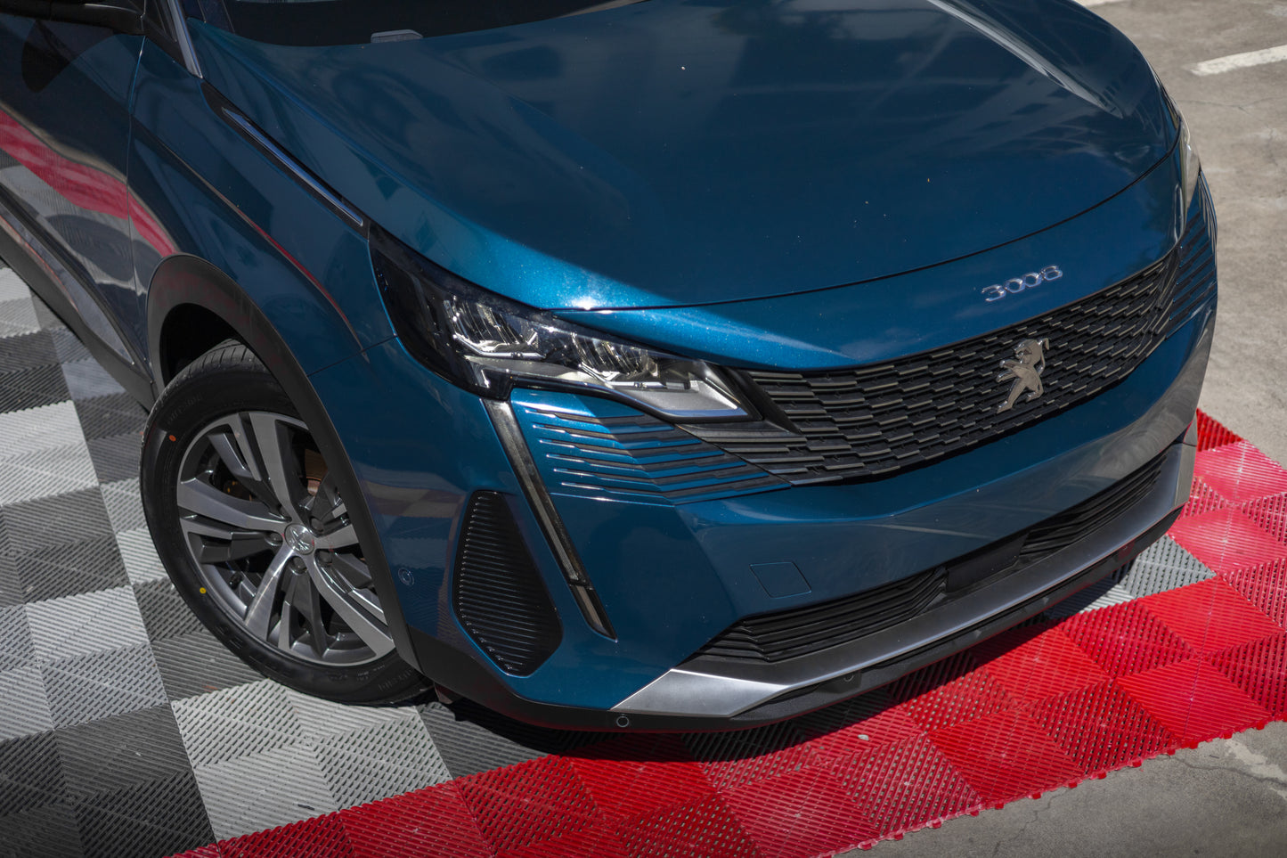 Peugeot 3008 HDI 130CV Boite automatique  2021